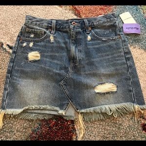 NWT Lucky Brand distressed Denim Skirt